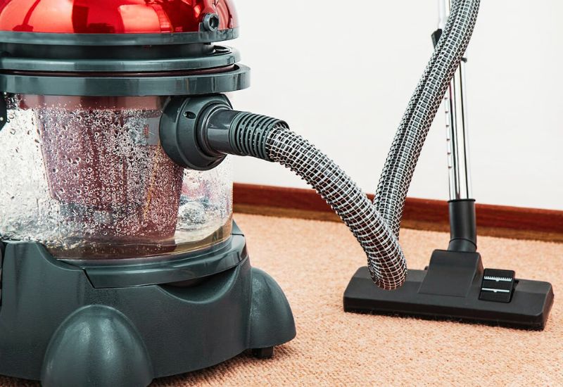 How to Use a Vacuum Mop: The Ultimate Guide to Effortless Floor Cleaning