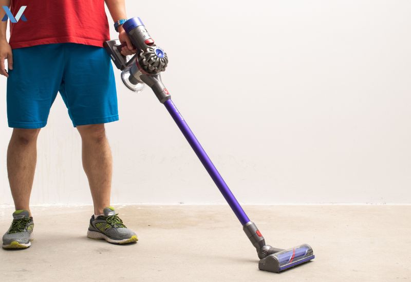 Shark Cordless Pro vs Dyson V8