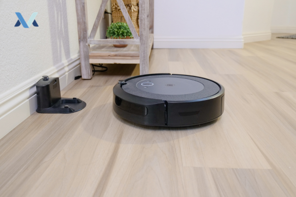 iRobot Roomba 880 Robotic Vacuum Cleaner
