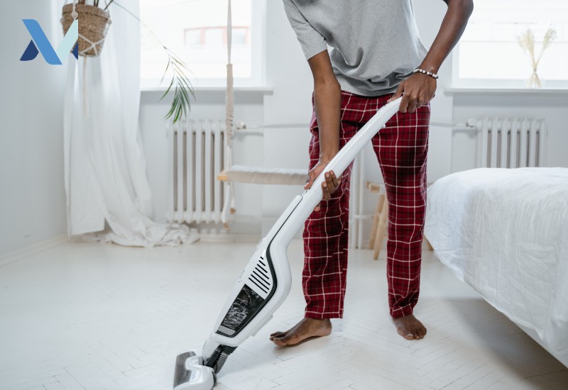Shark Stratos Cordless Vacuum In Use